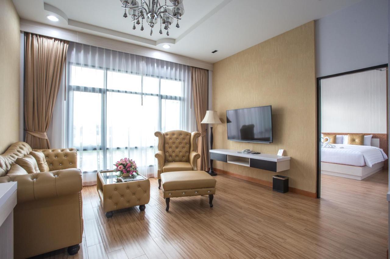 Eireann Boutique Hotel Prakhoncsaj Kültér fotó