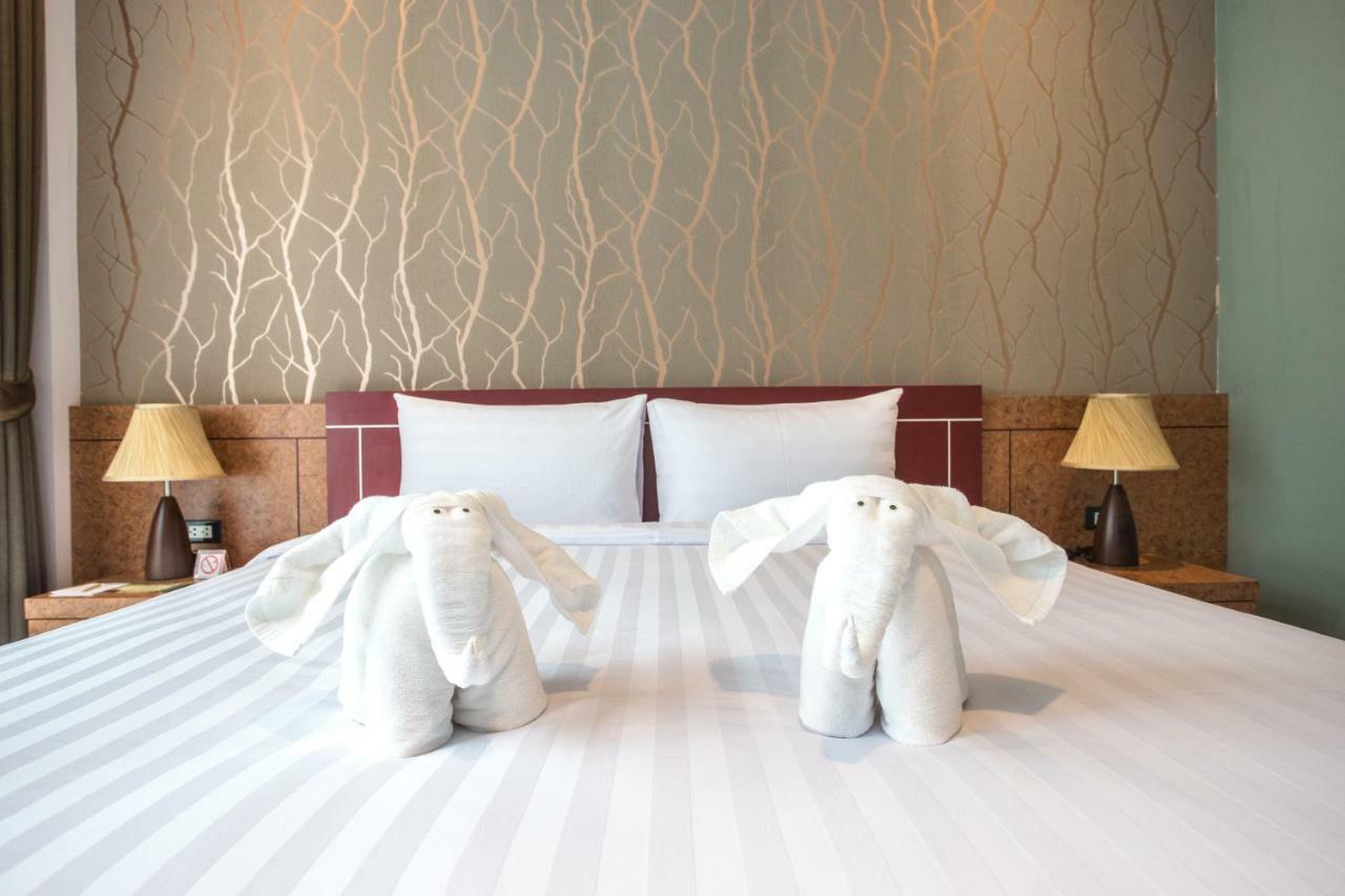 Eireann Boutique Hotel Prakhoncsaj Kültér fotó