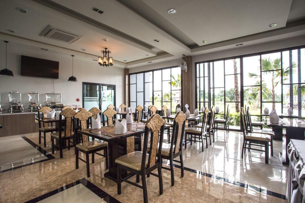 Eireann Boutique Hotel Prakhoncsaj Kültér fotó