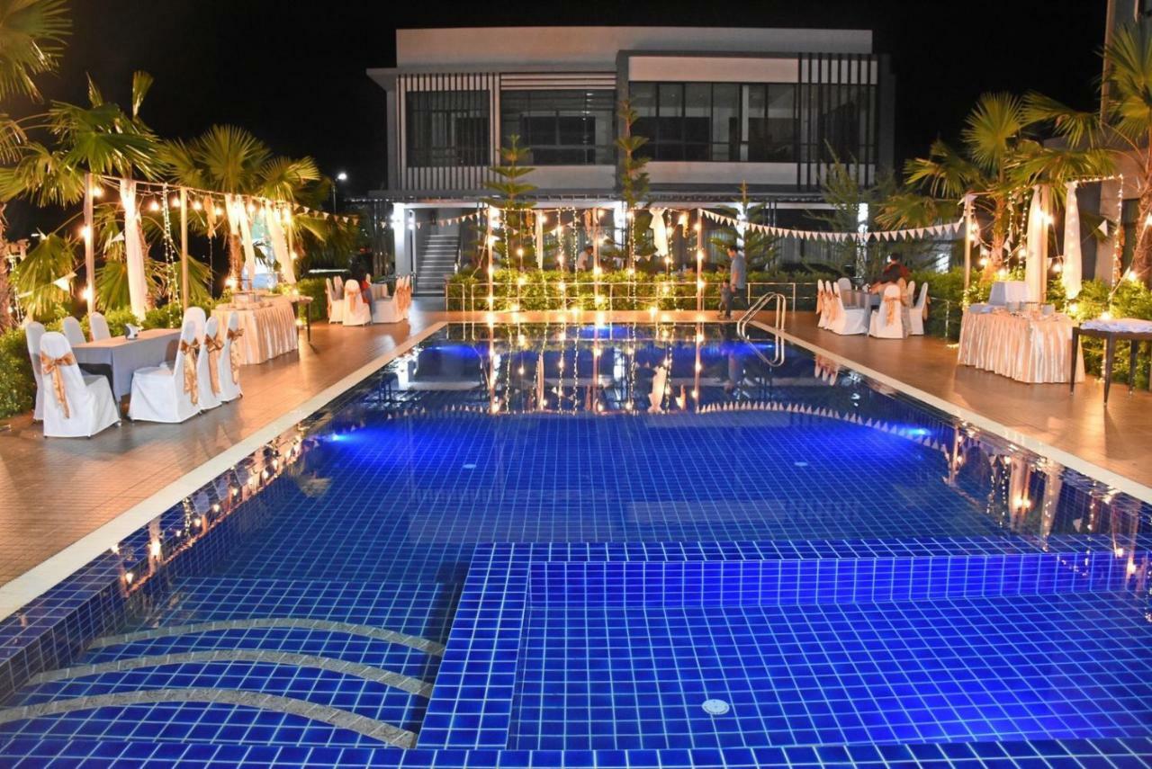 Eireann Boutique Hotel Prakhoncsaj Kültér fotó
